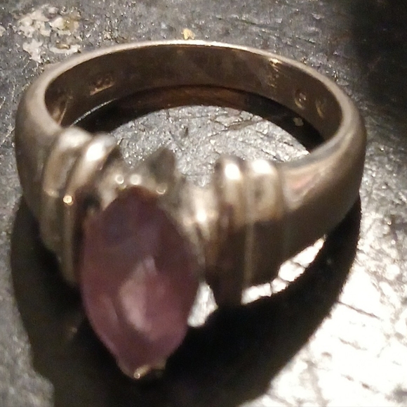 Vintage Sterling Silver 9.25 Purple Amethyst Gemstone size 7 Ring - Picture 6 of 8